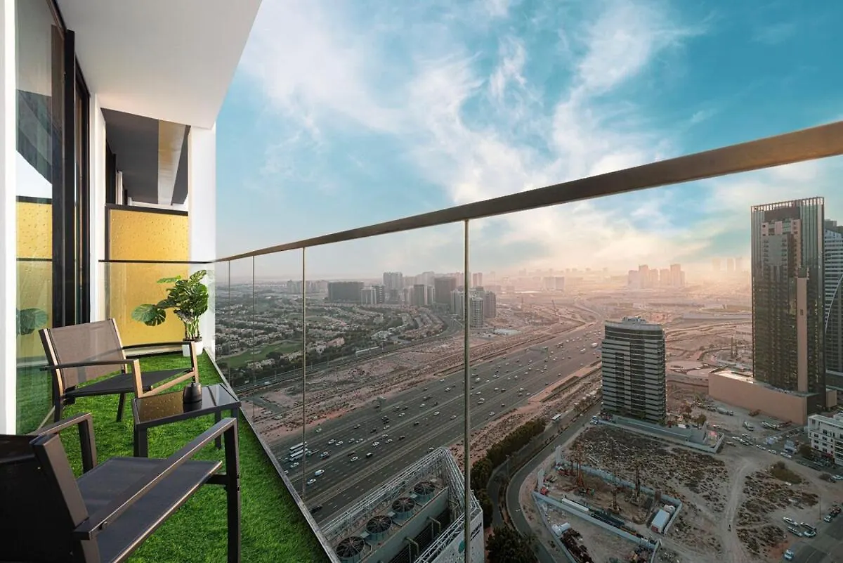 Brand New Apt On Top Floor 1Br W Spa And Pool Dubai Daire