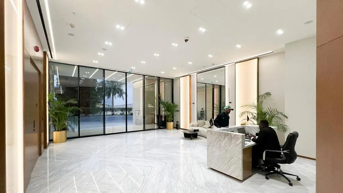 Brand New Apt On Top Floor 1Br W Spa And Pool Dubai Birleşik Arap Emirlikleri