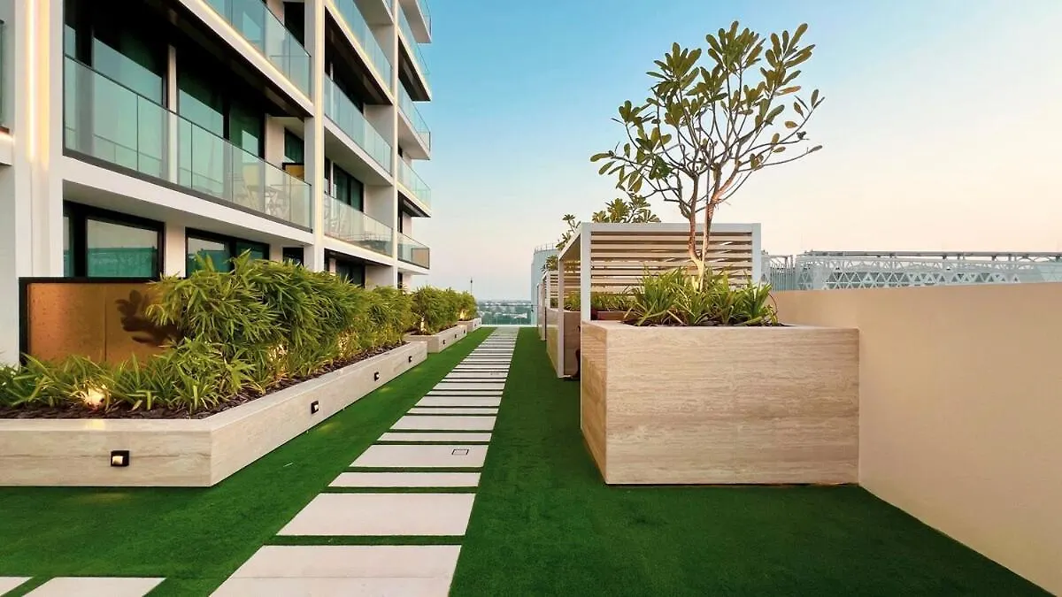 Apartment Brand New Apt On Top Floor 1Br W Spa And Pool Dubai